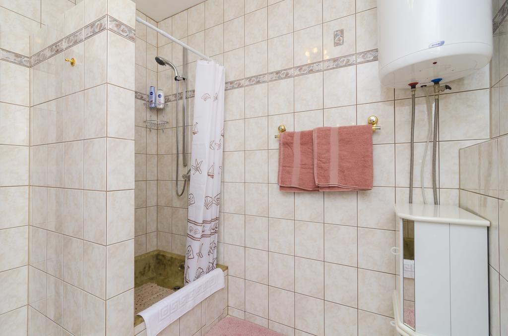 Apartment Nadine Okuklje Eksteriør billede